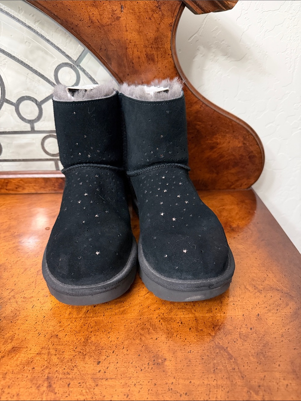 Ugg Star Cut Out Boots
